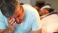 Giải pháp điều trị thoái hóa đốt sống cổ gây mất ngủ
